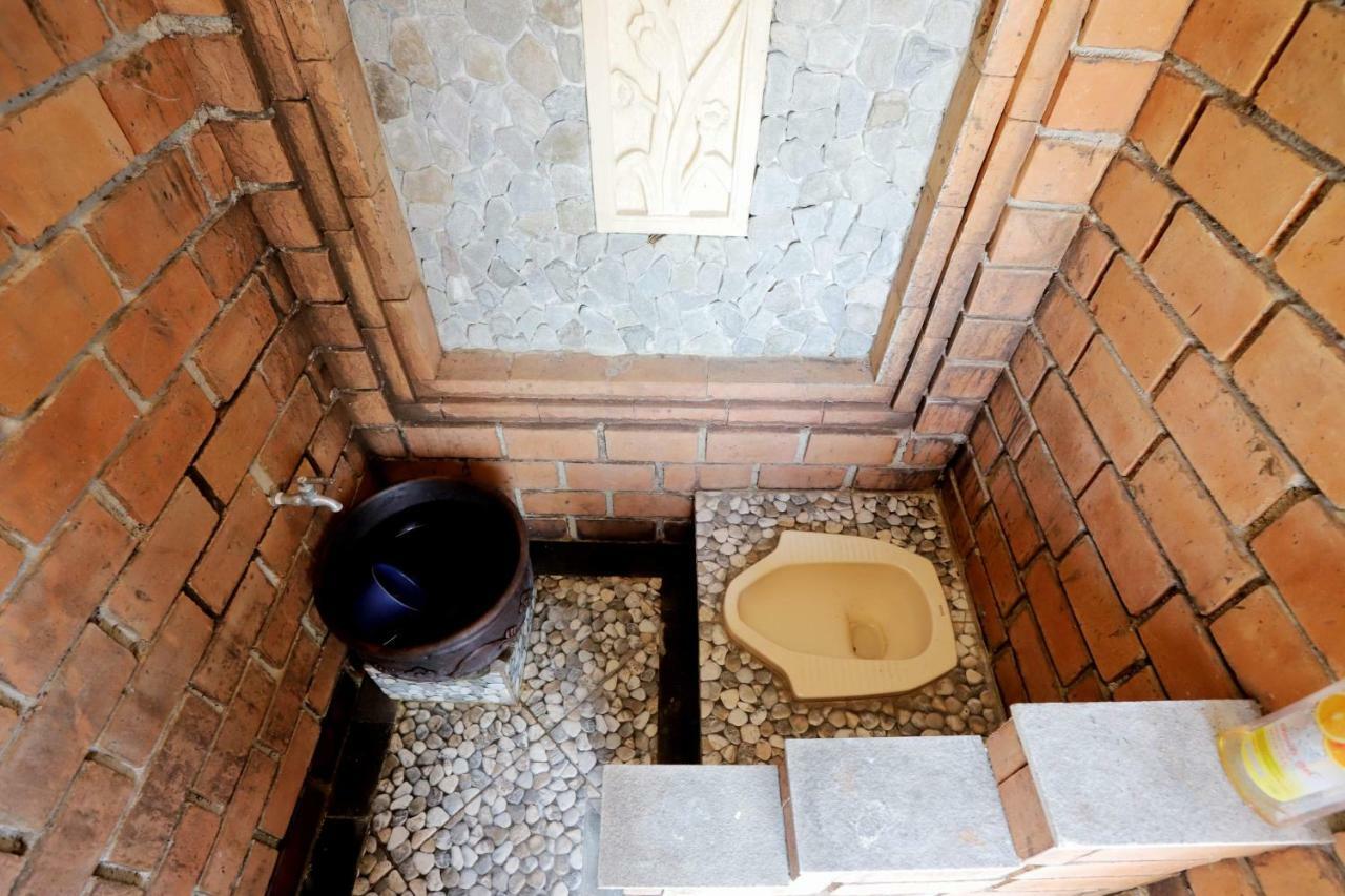 Newalaskuliner & Homestaywatulumbung Kretek Kültér fotó